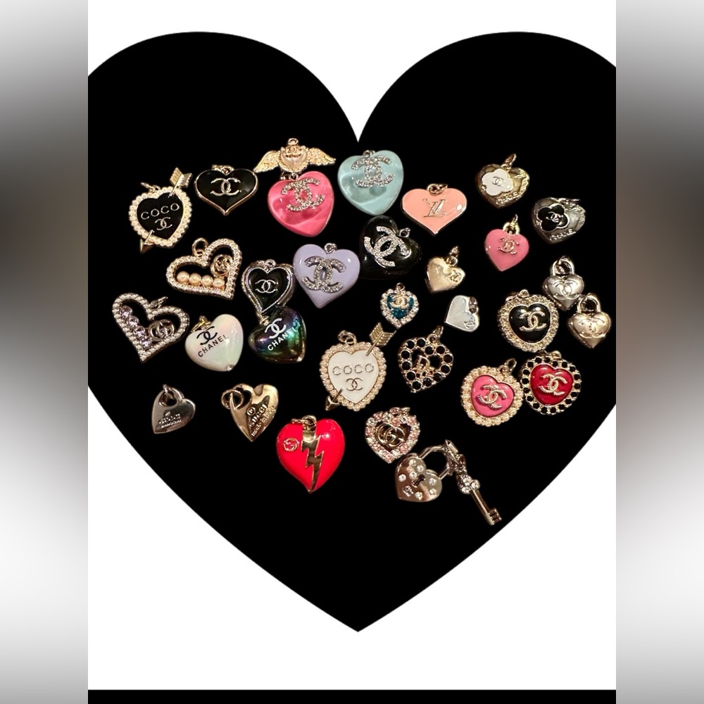 LIVE SHOW LISTING ONLY BUNDLE OF 3 PENDANTS - Picture 10 of 16